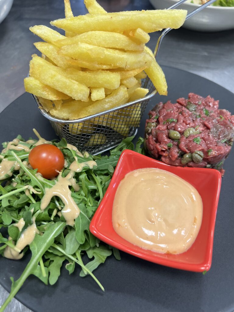 Tartare et ses frites